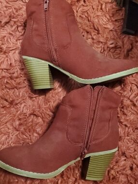 Old Navy Brown Ankle Boots with Green Sole